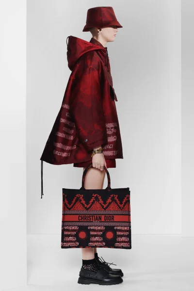 Look 60